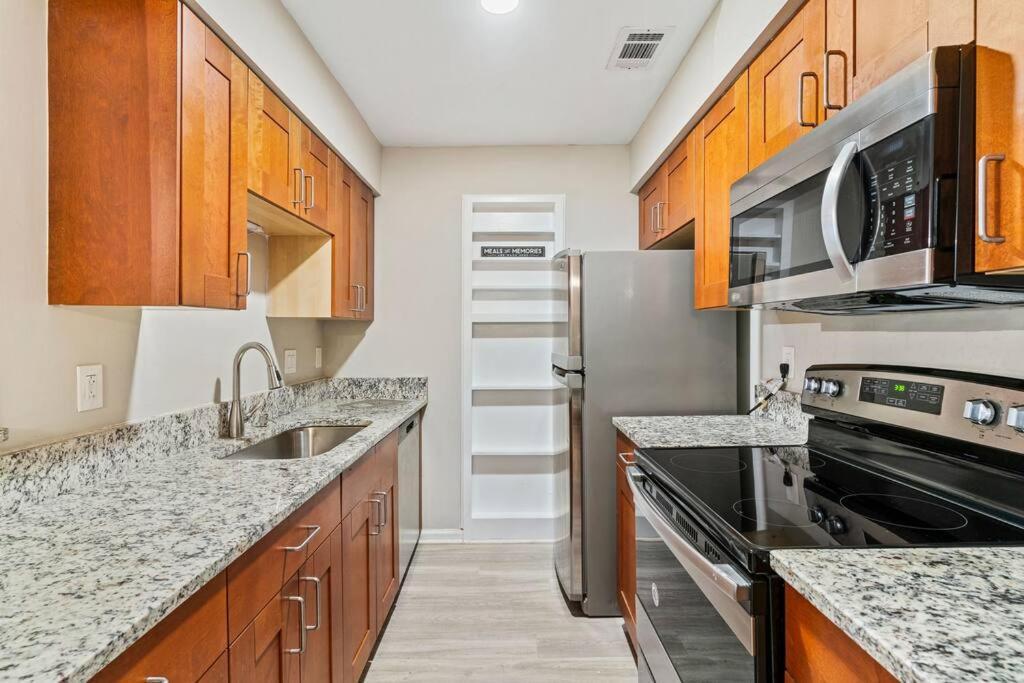M1 - Private And Serene 1Bdr 1Ba Ensuite Shared Room Atlanta Eksteriør bilde